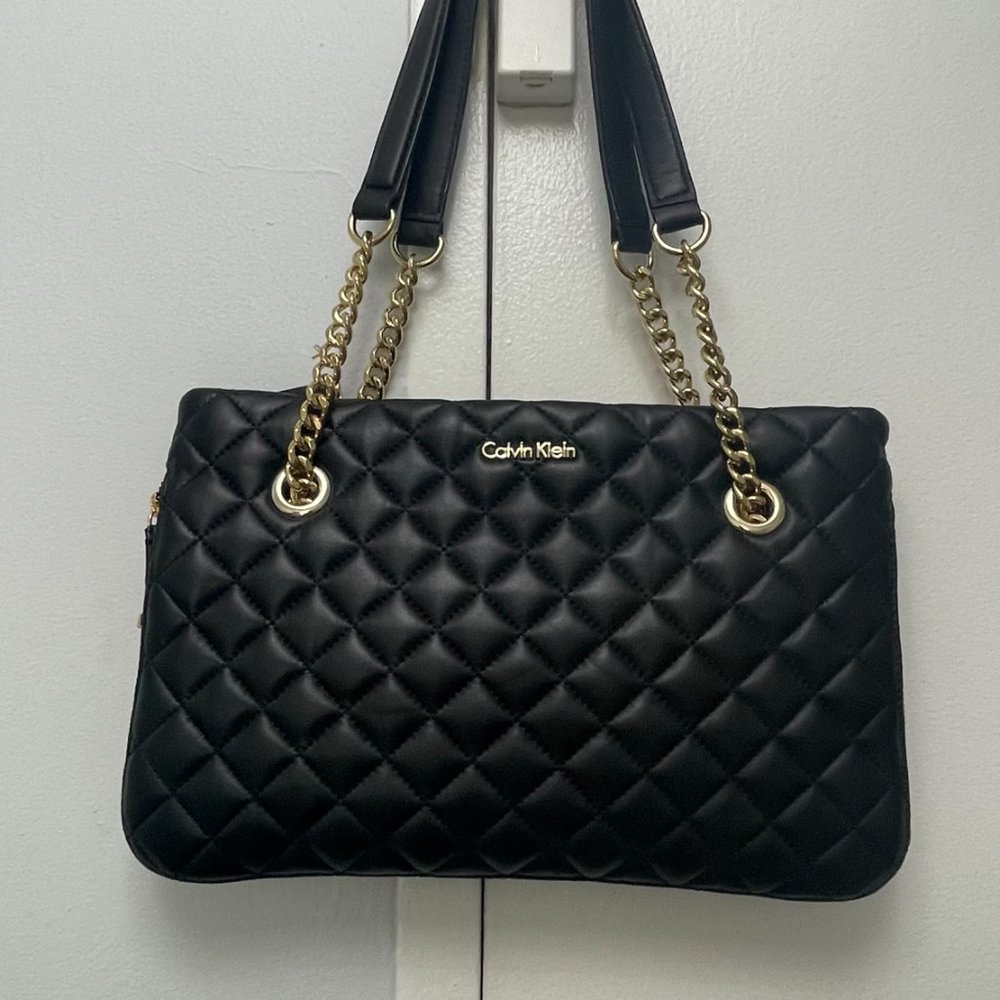 Calvin Klein Black Quilted Shoulder Bag w/ Chain Strap Details